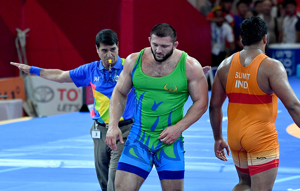 Erotik ayollar yunon-rum kurashi Erotik ayollar yunon-rum kurashi